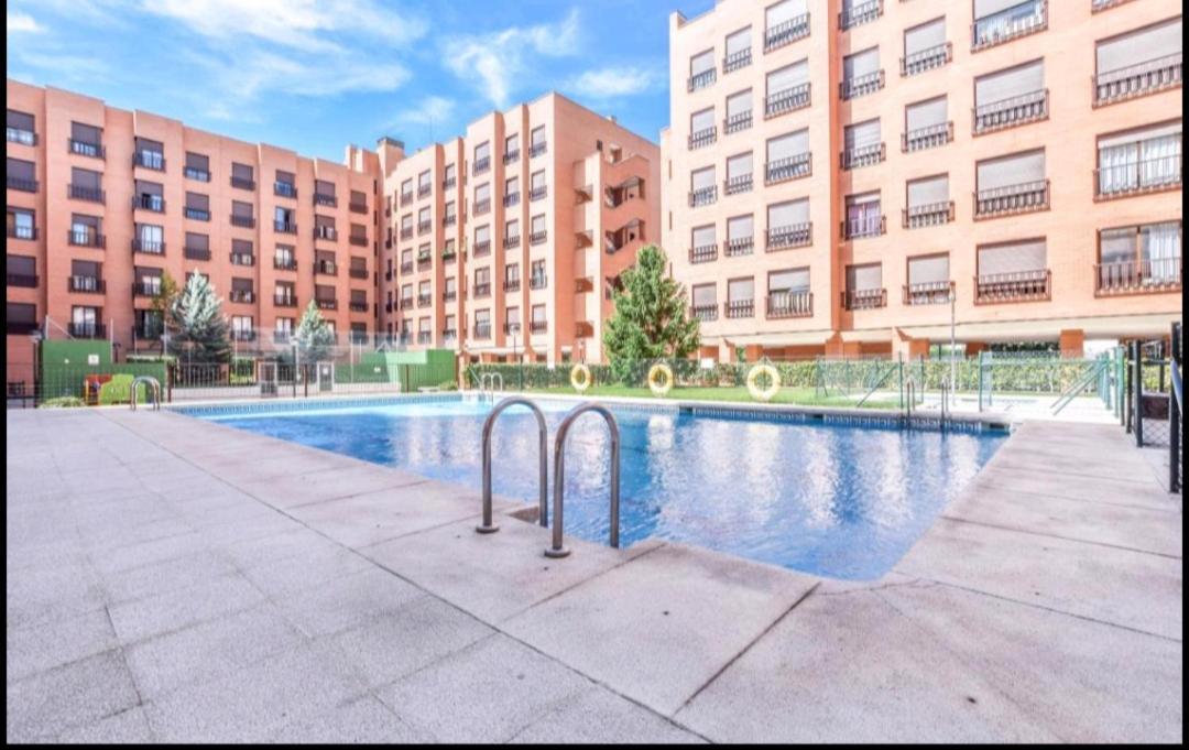 Cerca Airport, Riyadh Air, Ifema, Eisenhower, Wifi, 4 Personas Madrid Exterior photo